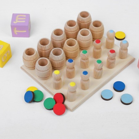 Didactic game "Boy and barrels"