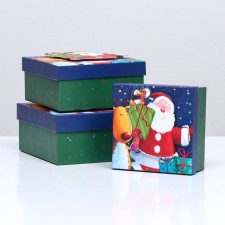 A set of boxes 3 in 1 15.5 x 15.5 x 7.5 - 18 x 18 x 8.5 - 20*20*9.5 cm