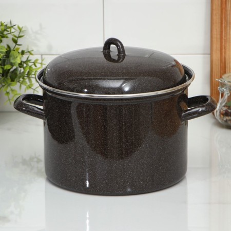 Pan 4.5 l, without decolleys, induction, brown color