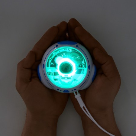 The nightlight warms up with a manner of "Cosmonaut" LED USB AKB white-blue 10x9x5.8 cm Risalux-6
