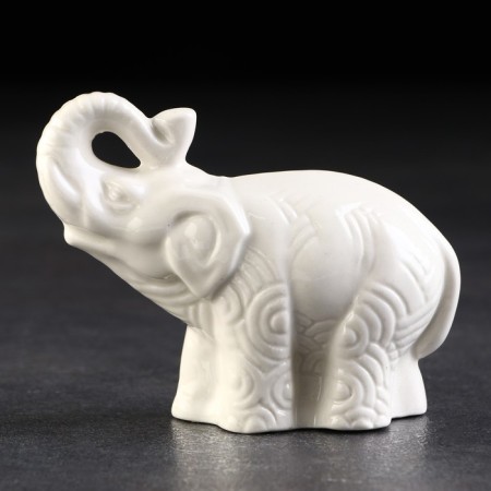 Porcelain figurine "Indian Elephant. White", 10x4x8 cm-2