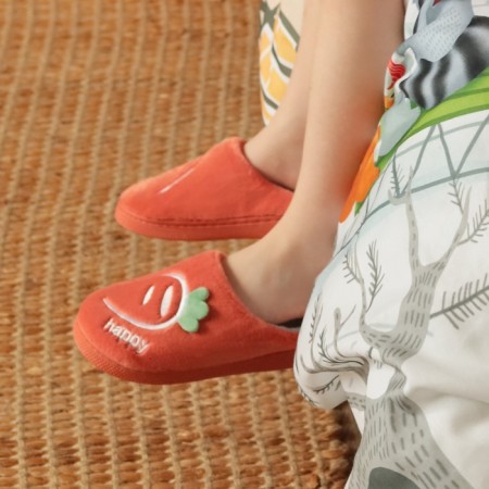 Baby slippers, size 32-33, red color-3