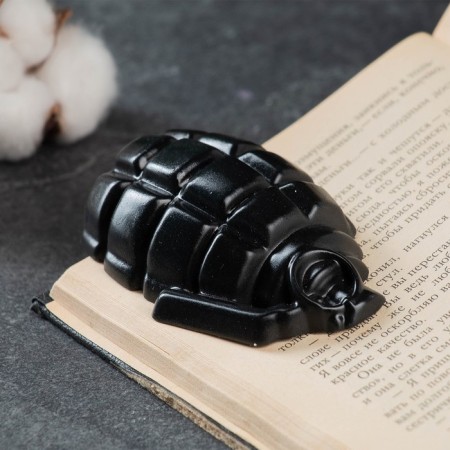 Press - papier "grenade lies", black, 9cm