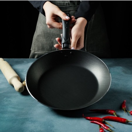 Flot Dilan Promo, D = 24 cm, plastic handle, anti -stick coating, burgundy color-4