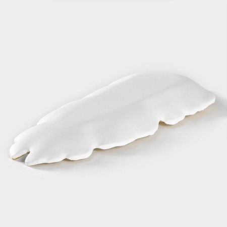 Daille of the Golden Leaf, 38 × 15.5 cm, gold with white with white-2