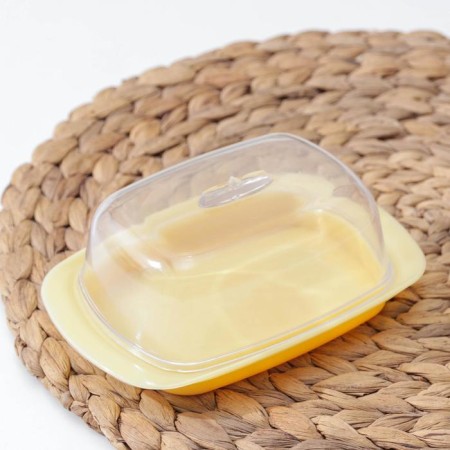 Verona oil, 17 × 11.5 × 7 cm, pale yellow color-1