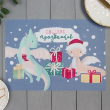New Year's napkin on the table of the share of 