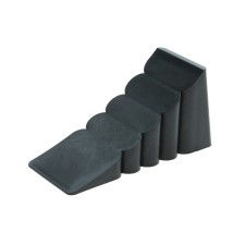 Bashmak emphasis, plastic, 16 x 7.8 x 6.5 cm