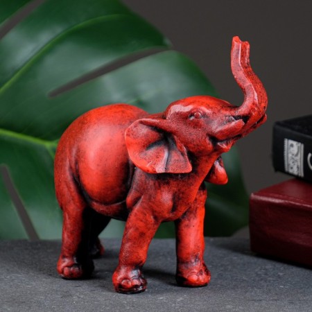 Figure "Elephant" red, 13x5x14cm