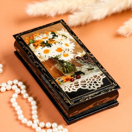 Casket - a bill "Herbers in a vase", 8.5 × 17 cm, lacquer miniature