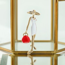 Brooch 