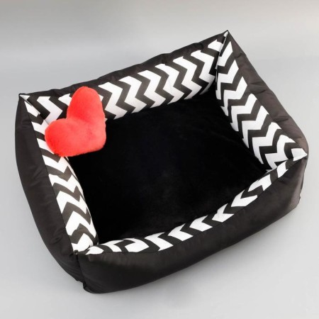 Lesser with a heart, 50 x 40 x 15 cm, oxford, calico, artificial fur-4