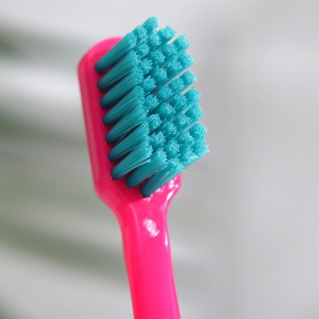 Medic toothbrush of medium stiffness, biodegradable, blue + pink, 2 pcs.-1