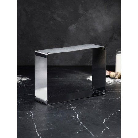 The form is sliding for baking "rectangular", h -8.5 cm, 18x32 - 26x50 cm