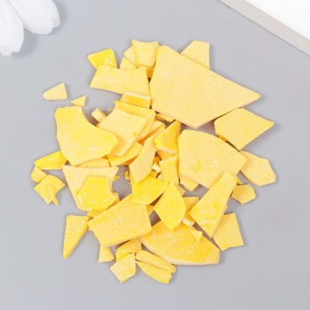 Stearin for candles with the dye "yellow" 5 g