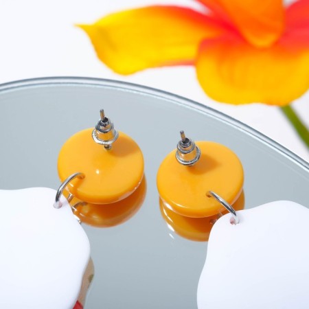 Earrings Plastic "Flowers" are large, colored-2