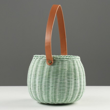 Wicker basket (rattan), 15.5x15.5 cm, 1 pc., Light green-1