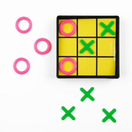 Set of puzzle 3 in 1: classic stains, pythagoras tags, knitting crosses-1