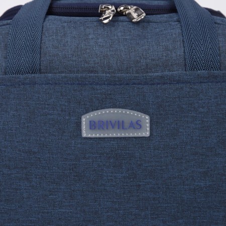 A thermal tutorial on a zipper 6.5 liters, an external pocket, the color is blue-2