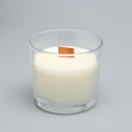 A candle made of soy wax in a glass with a wooden wick "Spring Lundysh", 65 grams-1