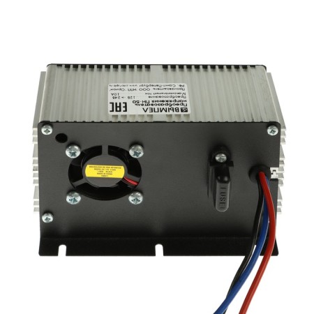 The voltage converter is pennant PN-50, 12-24 V, 10 A, 280 W-1