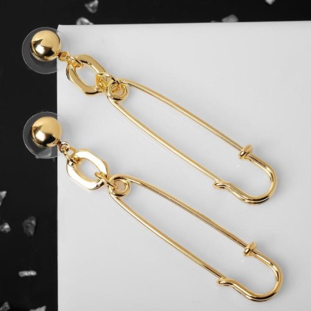 Earrings Metal "Pins" on oval, color gold