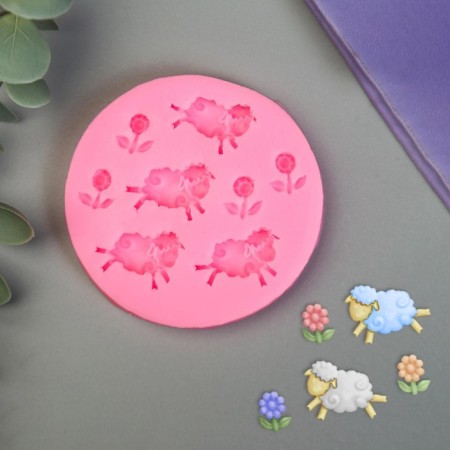 Mold Silicon "lamb and flowers" 8 objects 1x7.5x7.5 cm