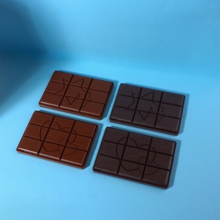 Folding mirror "Chocolate miracle", 10 × 7 cm, Mix drawing-2
