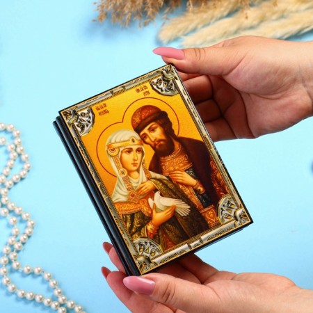 Casket "Peter and Fevronia" 10 × 14 cm, lacquer miniature-2