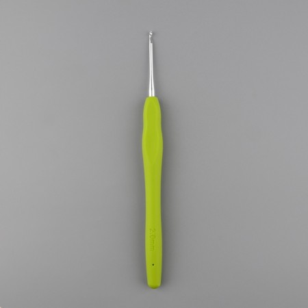 Knitting hook, with silicone handle, d = 2 mm, 14 cm, green color-1