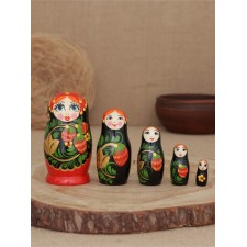 Nesting doll 