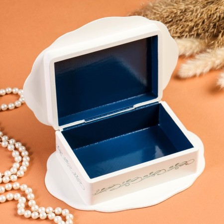 Casket "Bouquet of roses", white, 20 × 15 cm, lacquer miniature-1