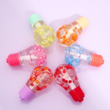Bloss for the lips "Light bulb", a mix of flowers and aromas-12