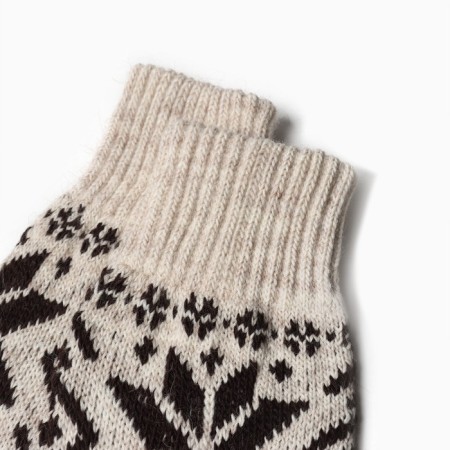 New Year. Women's socks, beige color, rr 23-25-1