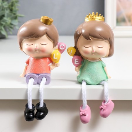 Polystone souvenir "kids in a crown with long legs" set 2 pcs 16x7.3x6 cm