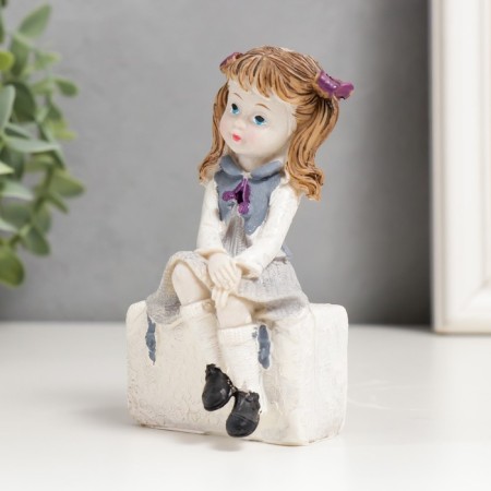 Souvenir Polystone "Baby on the suitcase" MIX 10.5x5x6 cm-4