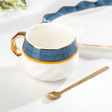 Tea couple ceramic with a spoon "Aurora", 2 items: a cup 250 ml, a plate 21 × 17 × 2 cm-1