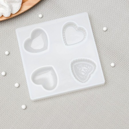 Mold "Fidelity", silicone, 9.5 × 9.5 × 1 cm, white color-1