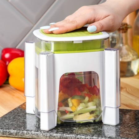 The vegetable engine is universal with a share container, 3 interchangeable nozzles and a Pusher, 14.5 × 14.5 × 21 cm, white-green color-14