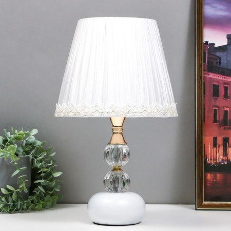 BATRISE table lamp E27 40W white 25x25x33 cm