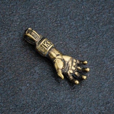 Koshellevka souvenir "Grace Hand", Brass, 2.2x1x0.6 cm-1