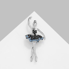 Brooch 