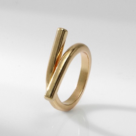Ring Metal "Trend" bend, color gold, size 18-2