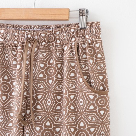 Women's pants, beige color, size 56-7