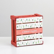 Wooden box 