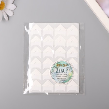A set of corners with a pocket for photos 24 corners "Style" white 12.5x9 cm-4