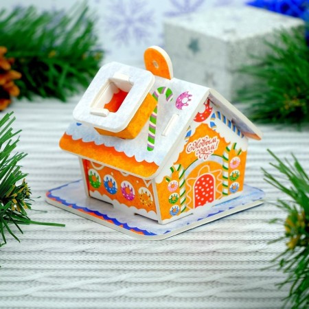 3D designer-suspension "Gingerbread house"-1
