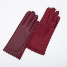 Gloves are female, dimensionless, without insulation, burgundy color