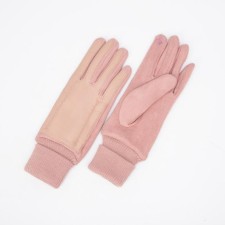 Gloves are female, dimensionless, without insulation, the color of the powder