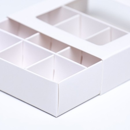 Box for sweets 9 pieces, 8.7 x 8.7 x 2.5 thin separators, white-3